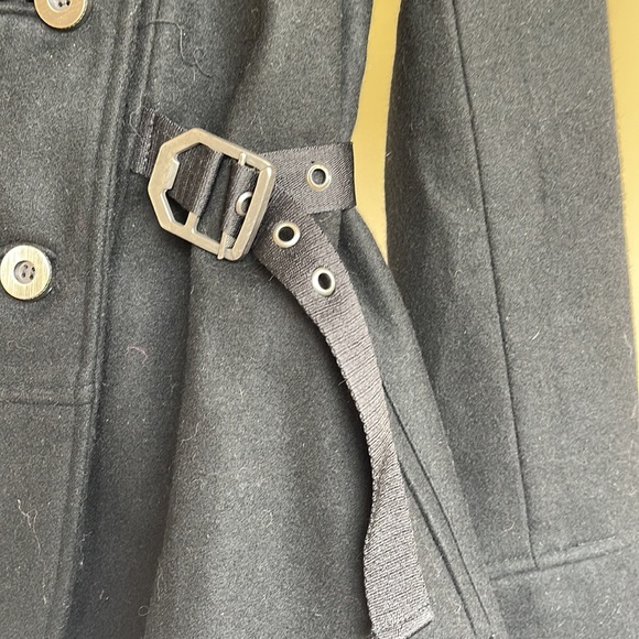 Beautiful flattering Buffalo wool coat - Picture 4 of 14